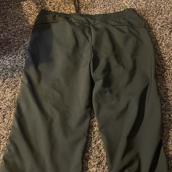 Nike active crop pants, size L - Picture 5 of 5